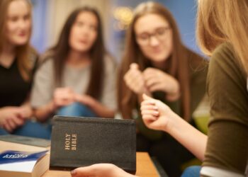 Como Ser Luz no Local de Trabalho