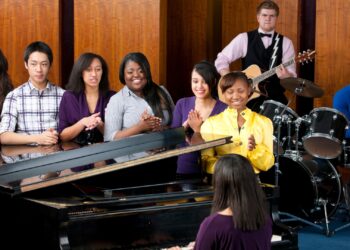 Usando Instrumentos para Louvar